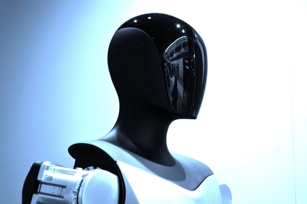 Musk Impressed by Unitree Robots Dancing, Flipping